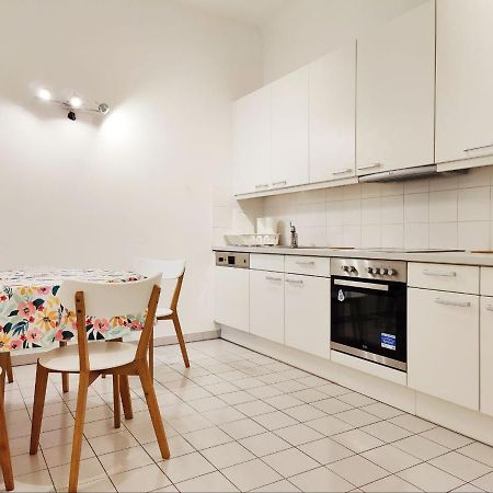 Central Mariahilfer Apartment 4 Min To The City Shopping Center And Schoenbrunn Palace เวียนนา ภายนอก รูปภาพ
